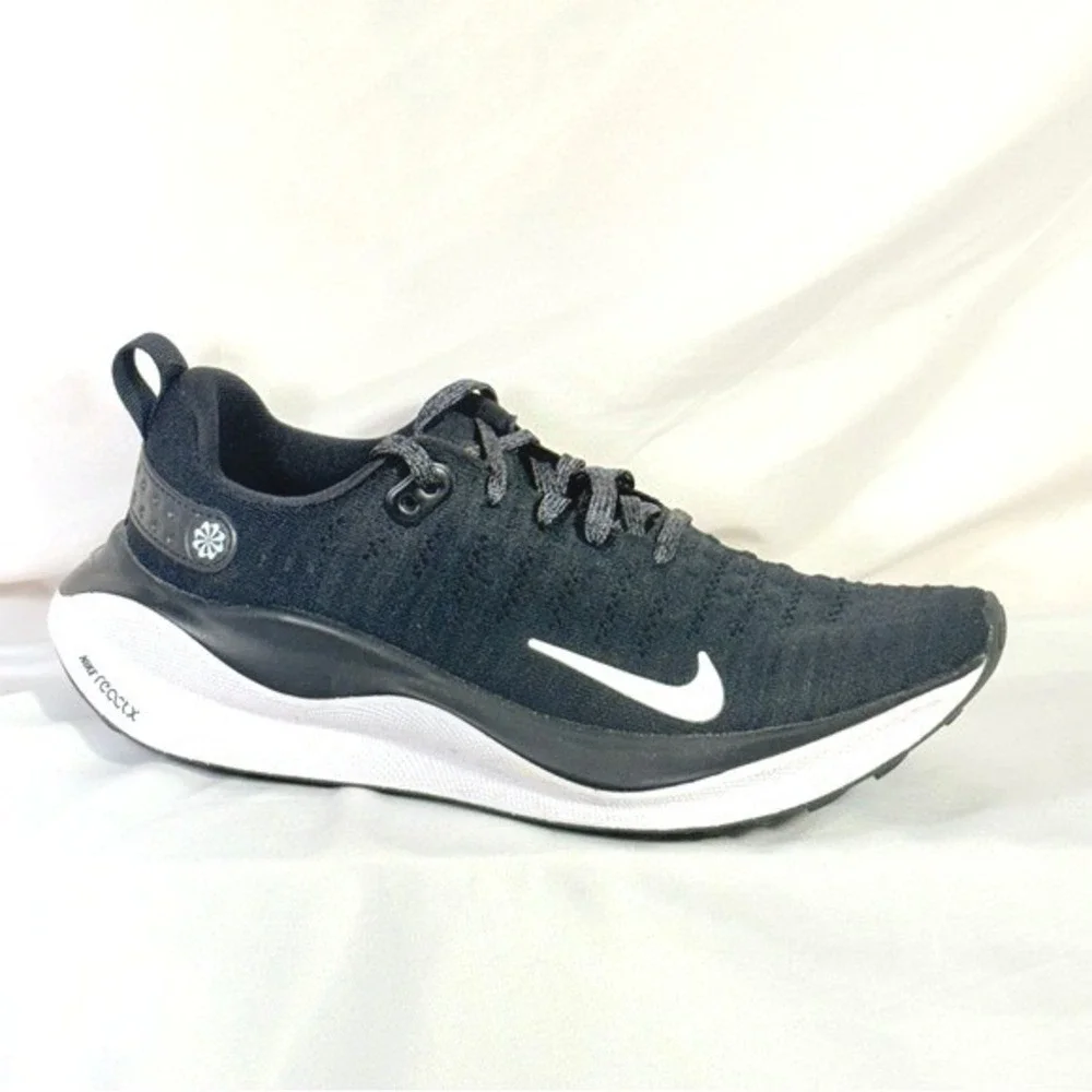 WOMEN'S NIKE INFINITYRN 4 RUNNING SHOES Size 8 DR-2670-001